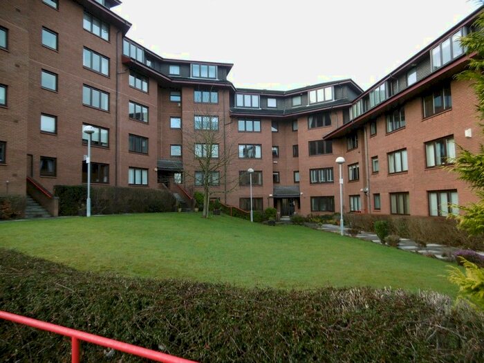 2 Bedroom Flat To Rent In Julian Court, Julian Avenue, Kelvinside, Glasgow G12