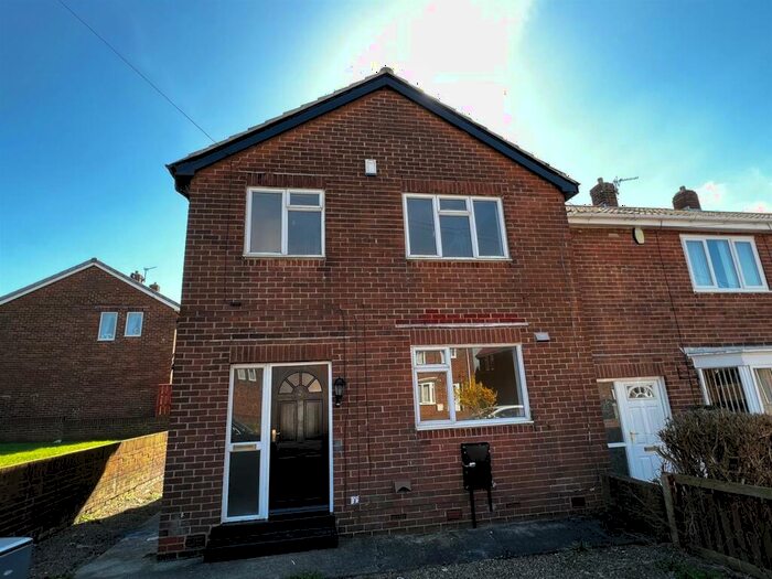3 Bedroom End Of Terrace House To Rent In Hornsey Crescent, Easington Lane, Houghton Le Spring, DH5