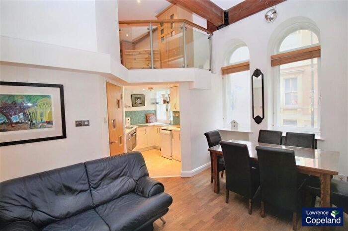 2 Bedroom Apartment To Rent In Princess Street, Manchester, M1