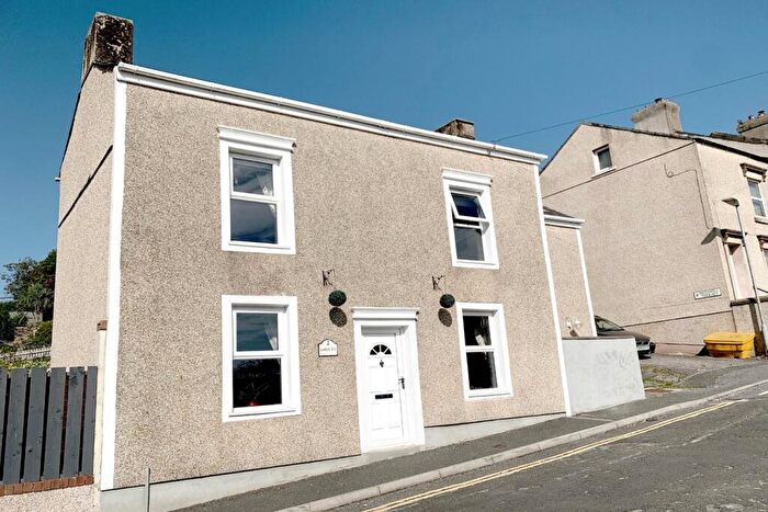 2 Bedroom Detached House For Sale In James Pit Road, Whitehaven, CA28