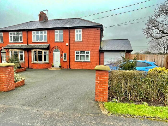 5 Bedroom Semi-Detached House For Sale In Garstang Road, Barton, Preston, PR3