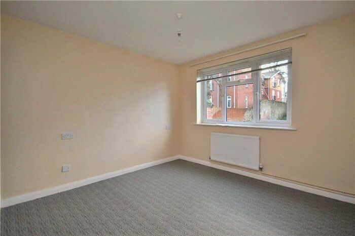 1 Bedroom Property To Rent In West Road, Guildford, Surrey, GU1