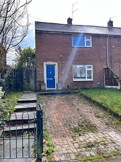 2 Bedroom Semi Detached House For Sale In Wildmoor Avenue, Holts, Oldham, OL4