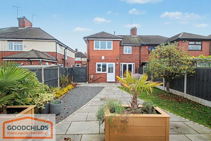 3 Bedroom Semi-detached House For Sale In Unity Avenue, Sneyd Green, Stoke-On-Trent, ST1