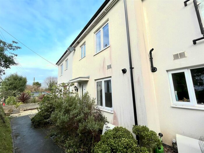 3 Bedroom Terraced House To Rent In Button Drive, Newquay TR7