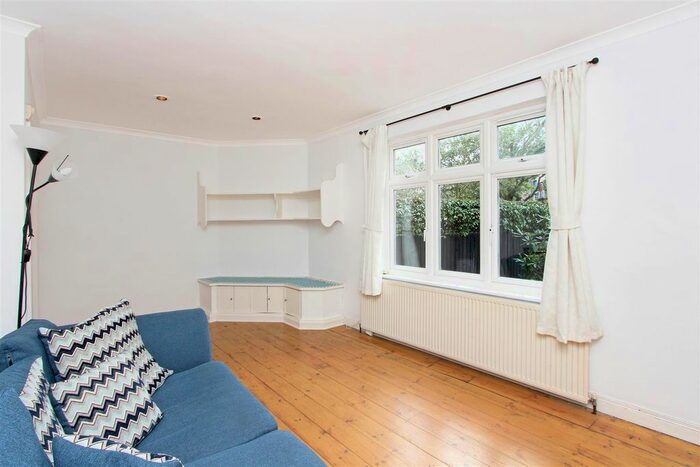 1 Bedroom Flat To Rent In Bramcote Road, London SW15
