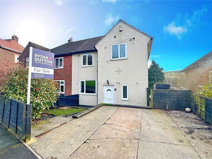 3 Bedroom Semi-Detached House For Sale In Hammond Avenue, Stacksteads, Rossendale, OL13