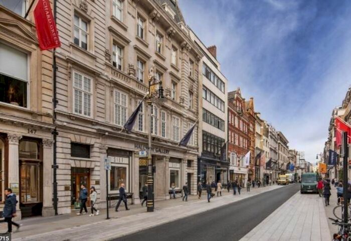 4 Bedroom Property To Rent In Mount Street, London, W1K