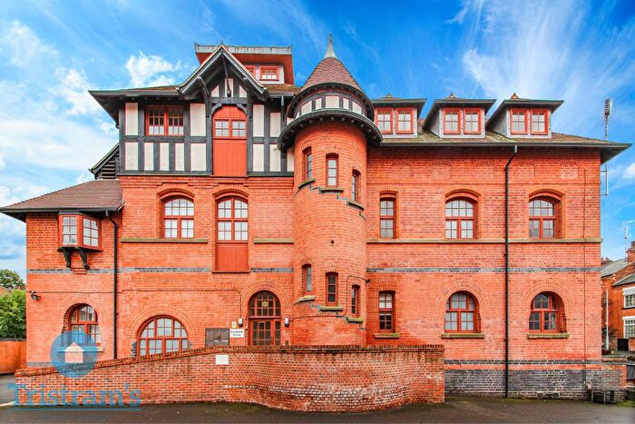 2 Bedroom Flat To Rent In Sandpiper House, Marhill Road, Carlton, Nottingham, NG4