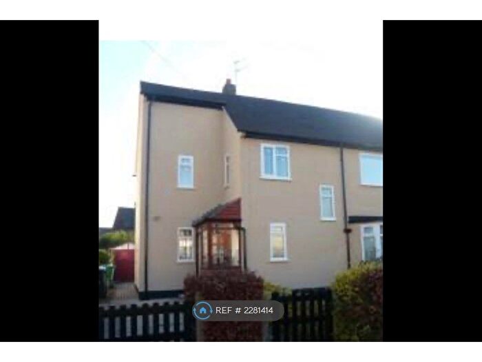 4 Bedroom Semi-Detached House To Rent In Ringmer Drive, Manchester, M22
