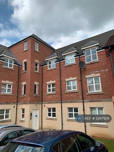 2 Bedroom Flat To Rent In Sockburn Close, Hamilton, Leicester, LE5