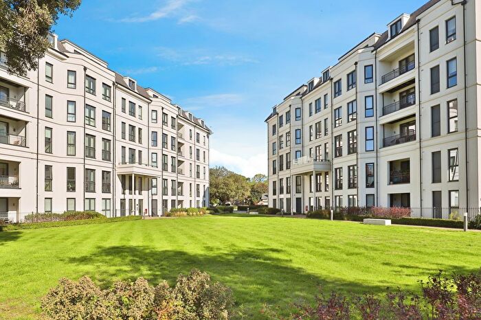 1 Bedroom Flat To Rent In Heather Court, Bournemouth, BH2