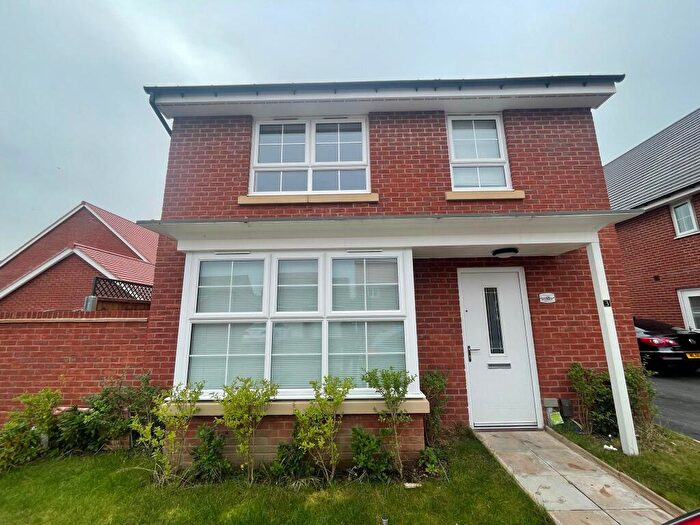 4 Bedroom House To Rent In Gilling Close, Littleover, DE23
