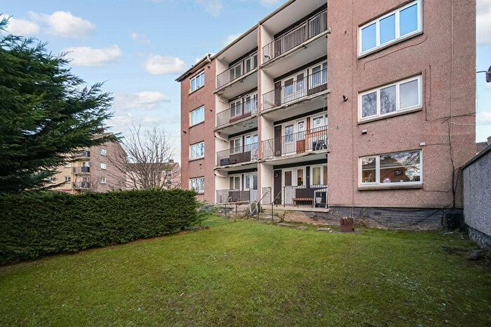 1 Bedroom Flat For Sale In / Essendean Terrace, Edinburgh, EH4