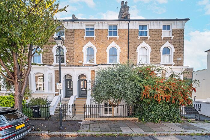 5 Bedroom Terraced House For Sale In Fitzwilliam Road, London, SW4