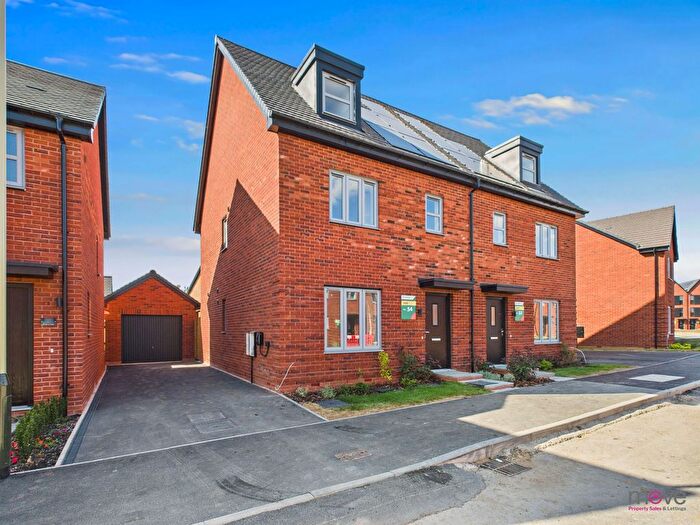 4 Bedroom Semi-detached House To Rent In Furlong Close, Cheltenham, GL51