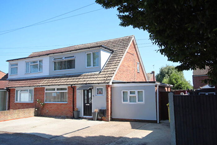 4 Bedroom Semi-Detached House For Sale In Crossways, Clacton On Sea, CO15
