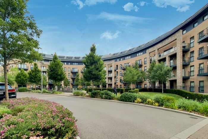 2 Bedroom Flat To Rent In Royal Court, , Stanmore, HA7