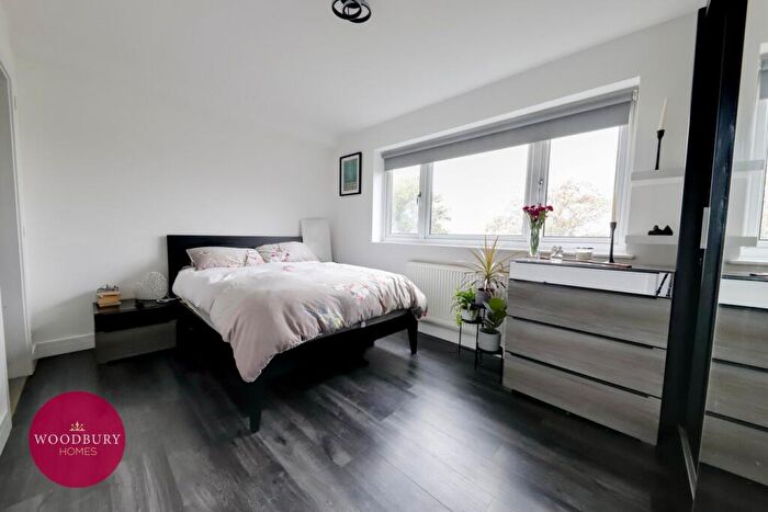 4 Bedroom Terraced House To Rent In The Seymours, Loughton, IG10