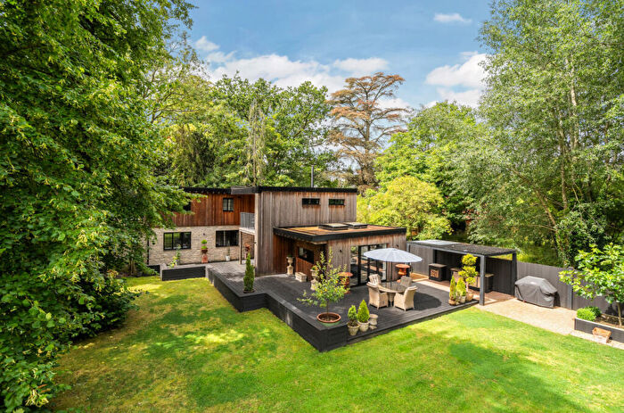 4 Bedroom Detached House For Sale In Wingfield, Wiltshire, BA14