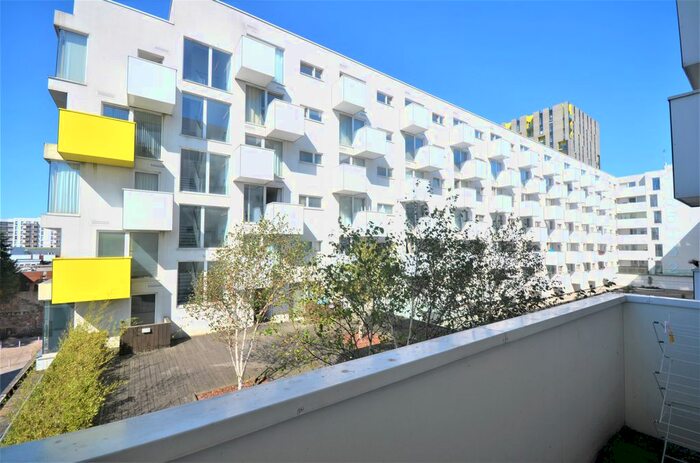 1 Bedroom Flat To Rent In Schrier, Ropeworks, Arboretum Place, IG11