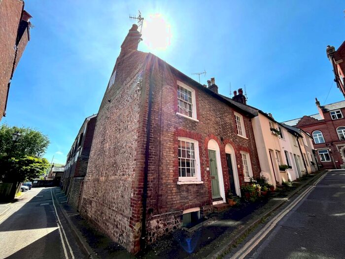 2 Bedroom End Of Terrace House To Rent In St John Street, Lewes, BN7