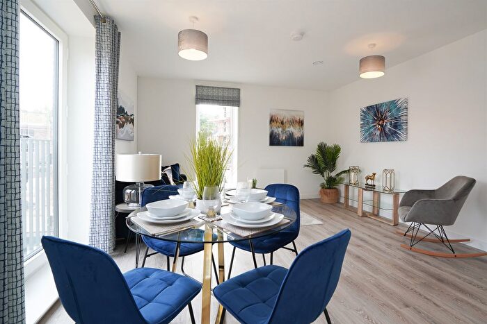 1 Bedroom Flat For Sale In Belgrave Village, Eden Avenue, Balsall Heath, Birmingham, B12