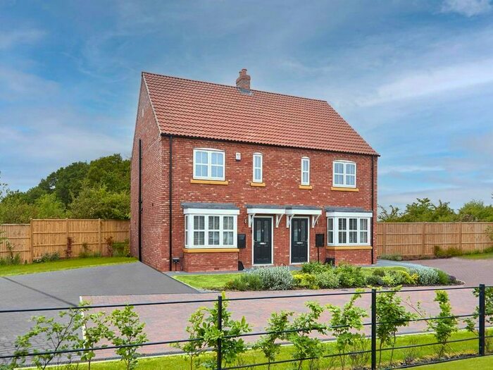 3 Bedroom Semi-Detached House To Rent In Poppy Close, Goole, DN14