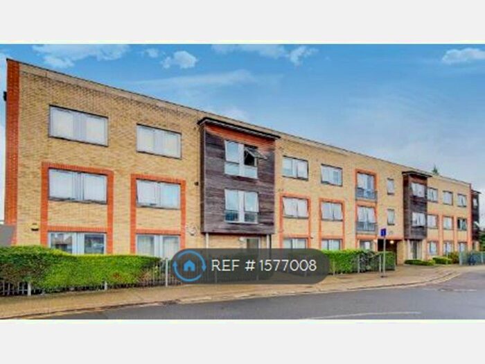 1 Bedroom Flat To Rent In Victoria Road, Barking, IG11
