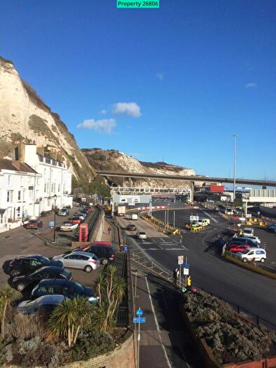 1 Bedroom Flat To Rent In East Cliff, Dover, CT16