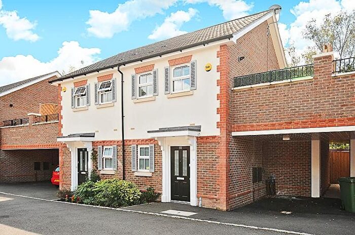 2 Bedroom Semi-Detached House To Rent In Ashley Road, Walton-On-Thames, KT12