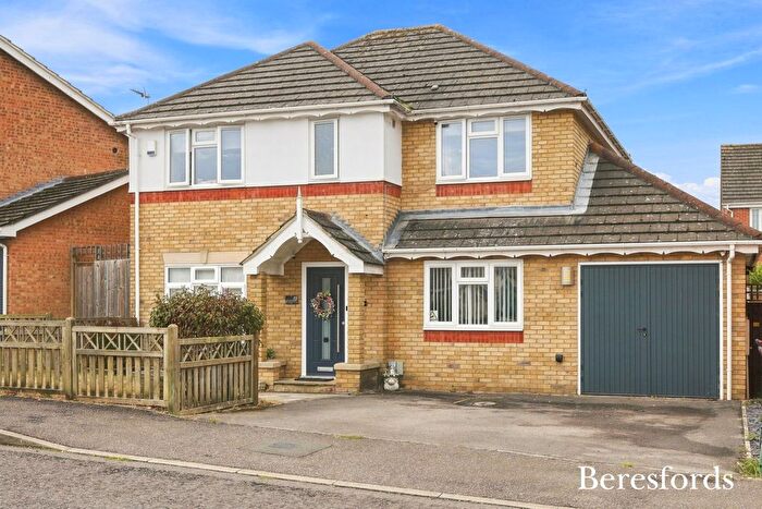 4 Bedroom Detached House For Sale In Bridport Way, Braintree, CM7