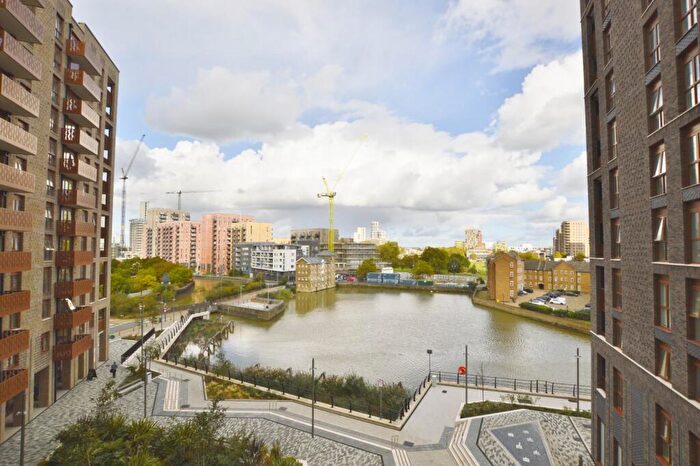 2 Bedroom Flat To Rent In Drydock Square, Barking, IG11