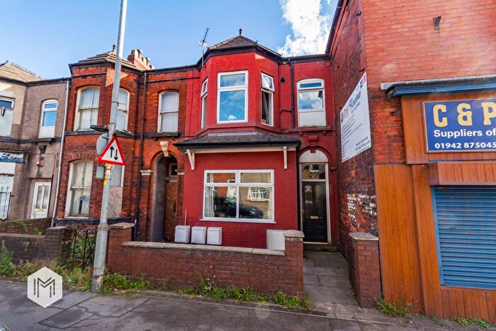 2 Bedroom Flat For Sale In Manchester Road, Tyldesley, Manchester, Greater Manchester, M29