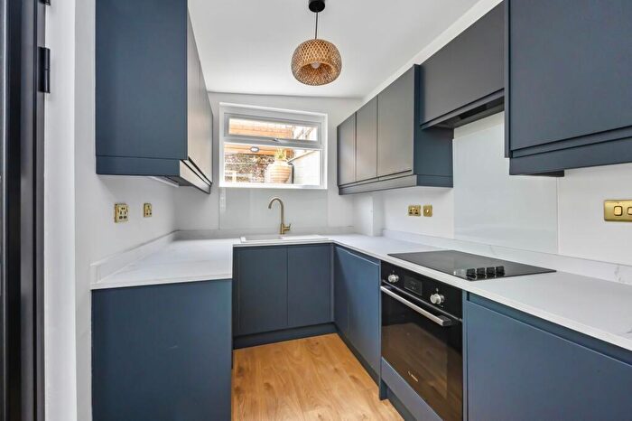 4 Bedroom Terraced House To Rent In Carisbrooke Road, Brighton, BN2