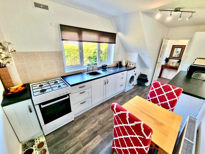 3 Bedroom Semi-Detached House For Sale In Coronation Drive, Barnsley, S70