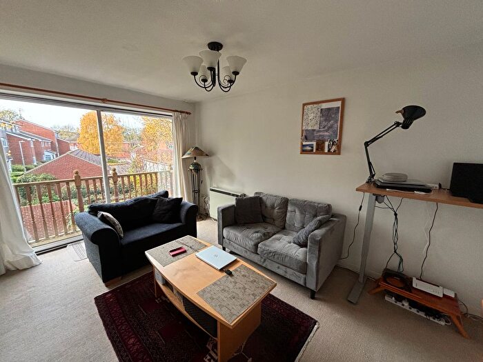 1 Bedroom Flat To Rent In Claydon Court, Caversham, RG4