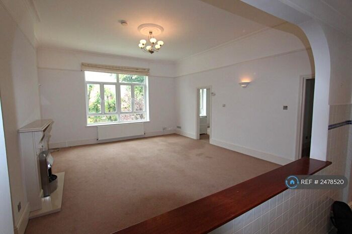 2 Bedroom Flat To Rent In Belsize Park Gardens, London, NW3
