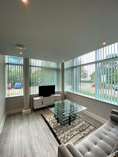 1 Bedroom Apartment To Rent In Thames Valley, Wokingham Road, Bracknell, Berkshire, RG42