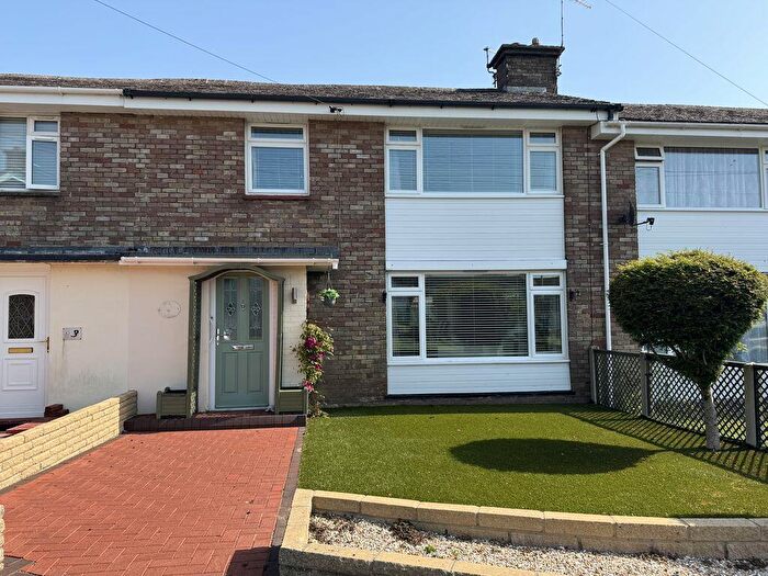 3 Bedroom Terraced House For Sale In Drax Avenue, Northport, Wareham, BH20