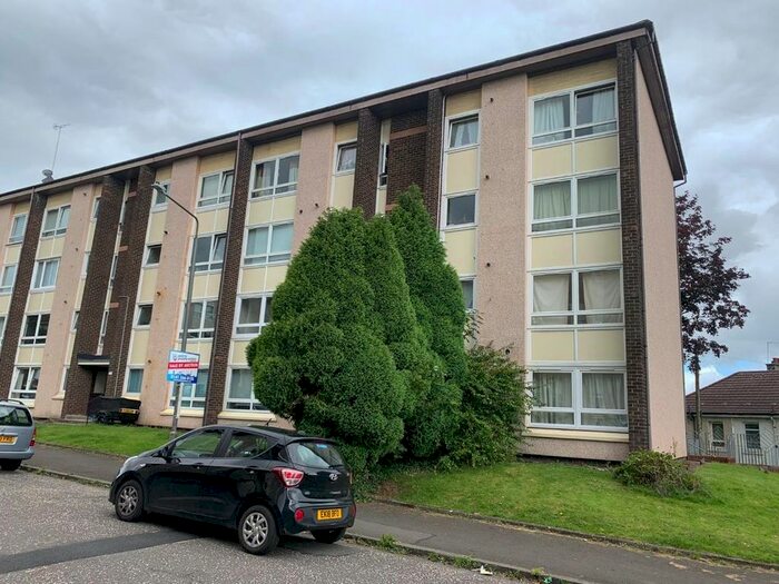 Houses for sale in Crusader Avenue, G13, Glasgow City