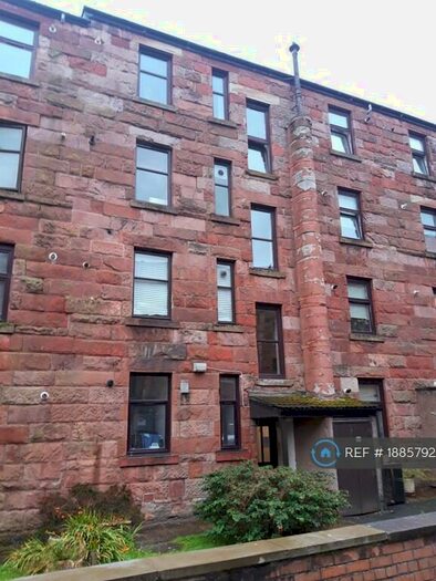2 Bedroom Flat To Rent In Hathaway Lane, Glasgow, G20