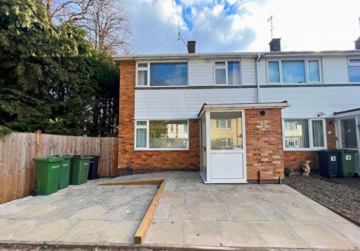 3 Bedroom End Of Terrace House To Rent In Regent Street, Oadby, LE2