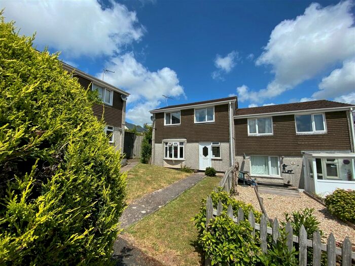 3 Bedroom End Of Terrace House For Sale In Fawns Close, Ermington, Ivybridge, PL21