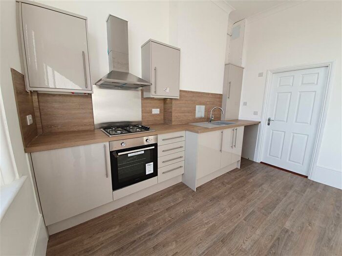 2 Bedroom Apartment To Rent In Station Street, Burton On Trent, DE14