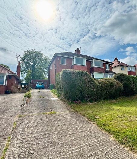 3 Bedroom Semi-detached House For Sale In Red Scar Lane, Scarborough, YO12