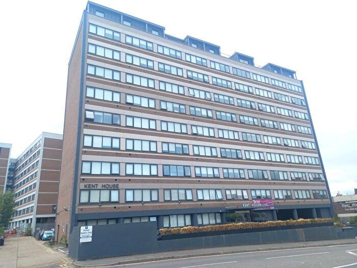 1 Bedroom Flat To Rent In Romney Place, Maidstone, ME15