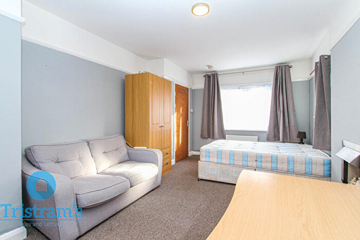 1 Bedroom Semi-Detached House To Rent In Room, Boundary Road, Beeston, NG9