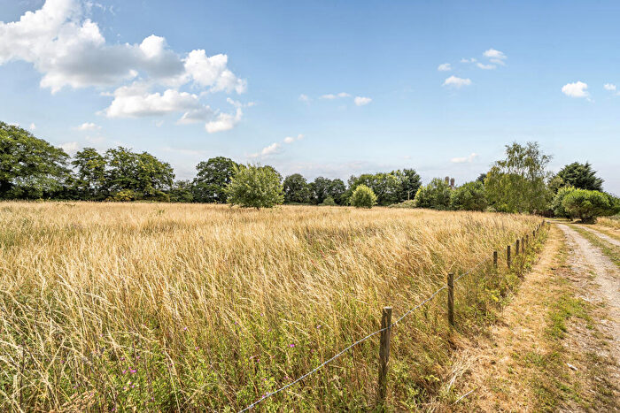 5 Bedroom Detached House For Sale In Whitehill Lane, Royal Wootton Bassett, SN4