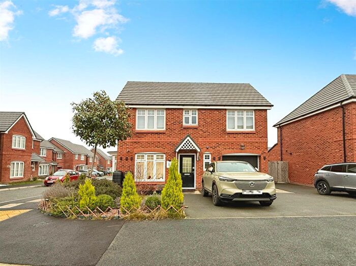 3 Bedroom Detached House For Sale In Spire Valley, Clay Cross, Chesterfield, S45